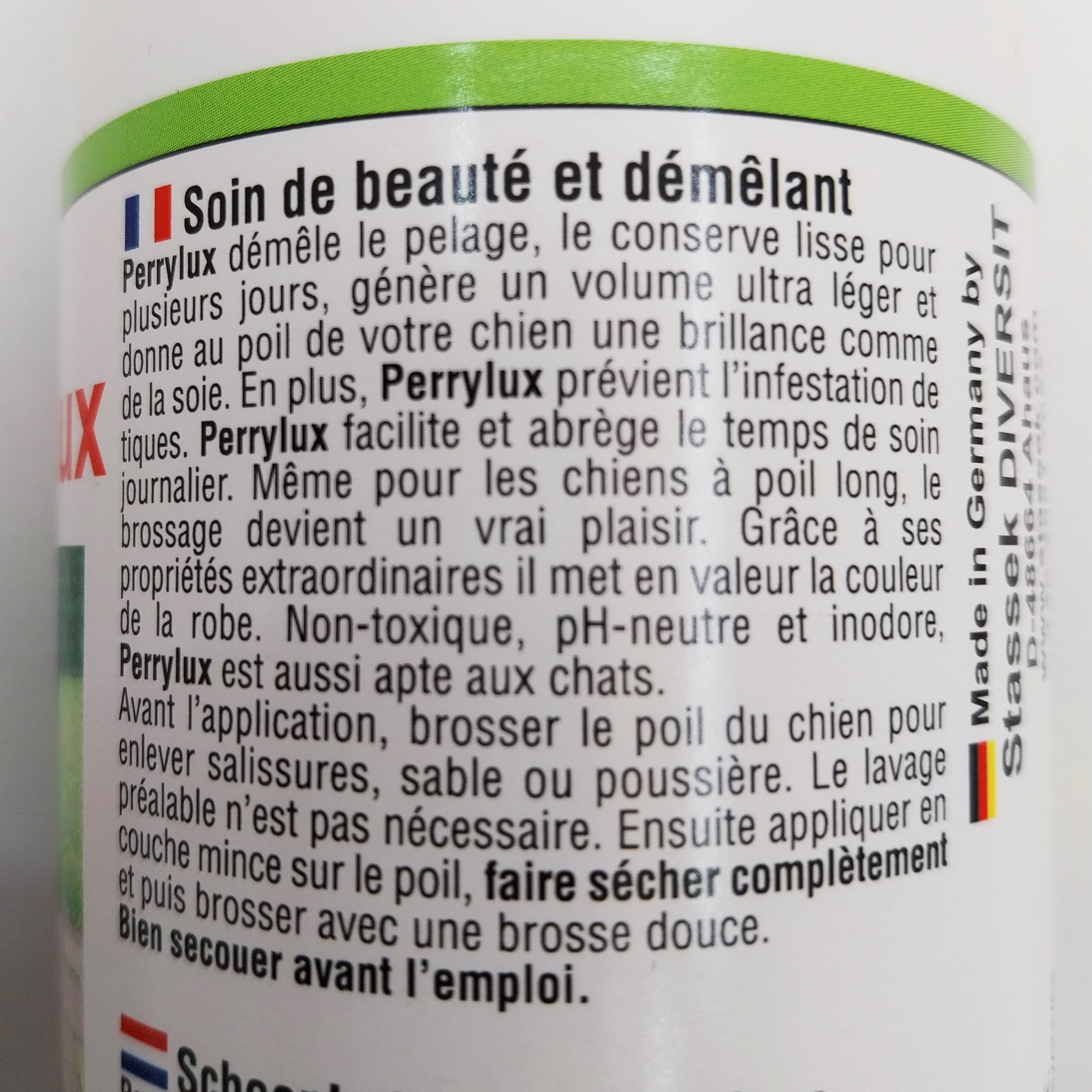 Stassek Perrylux, ph - und geruchsneutrales Schönheits- und Entfilzungsspray für Hunde und Katzen