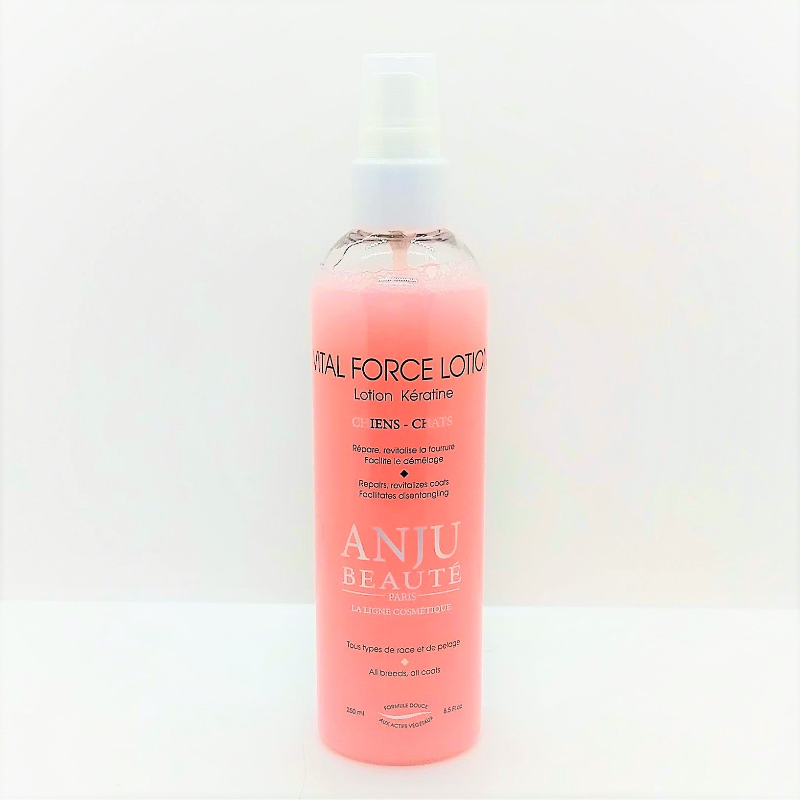 Anju Beauté Vital Force Lotion Keratin Spray Kämmhilfe Katzenpflege Hunde Fellpflege